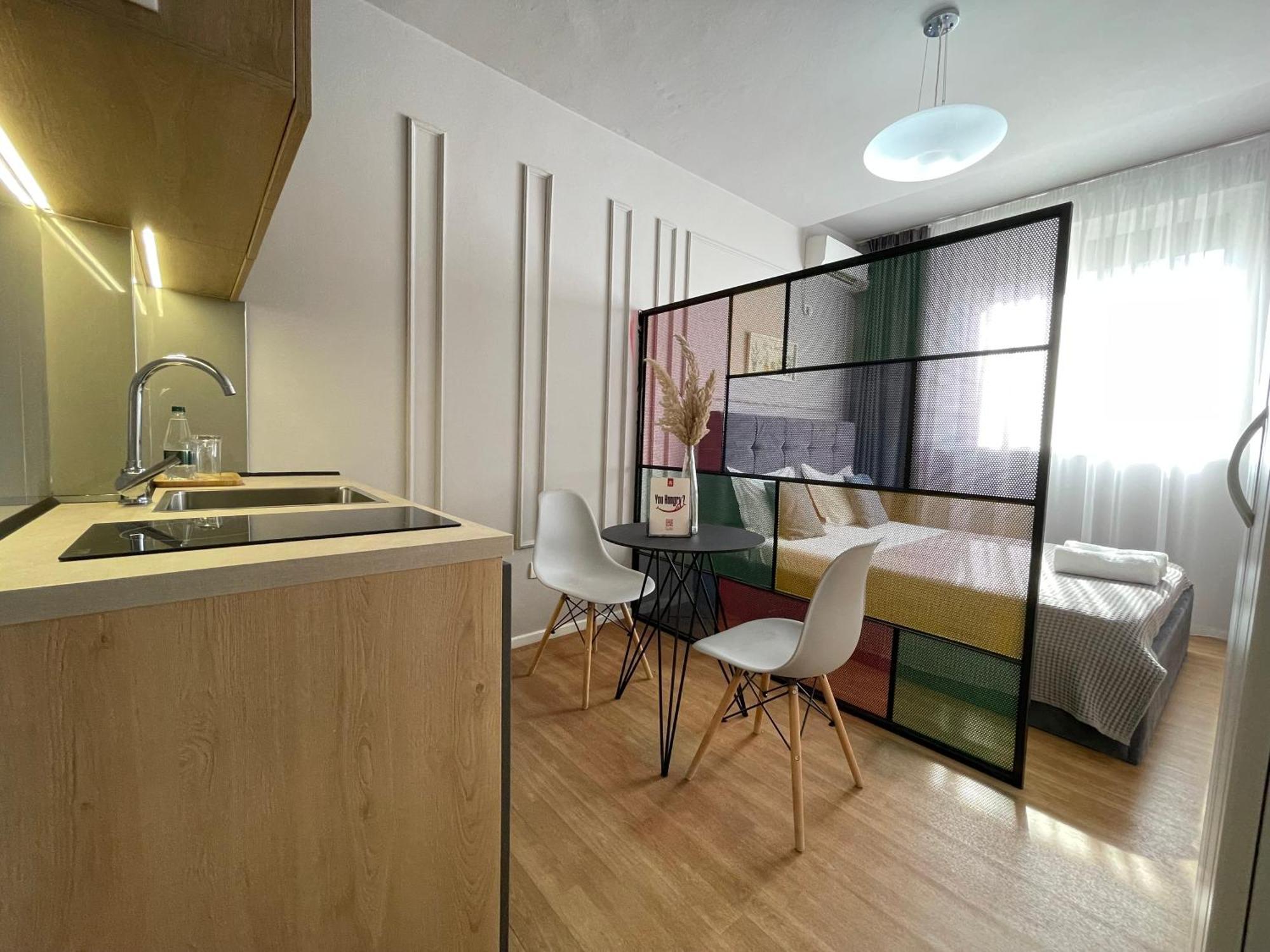 Myslym Shyri'S Apartments ティラナ エクステリア 写真